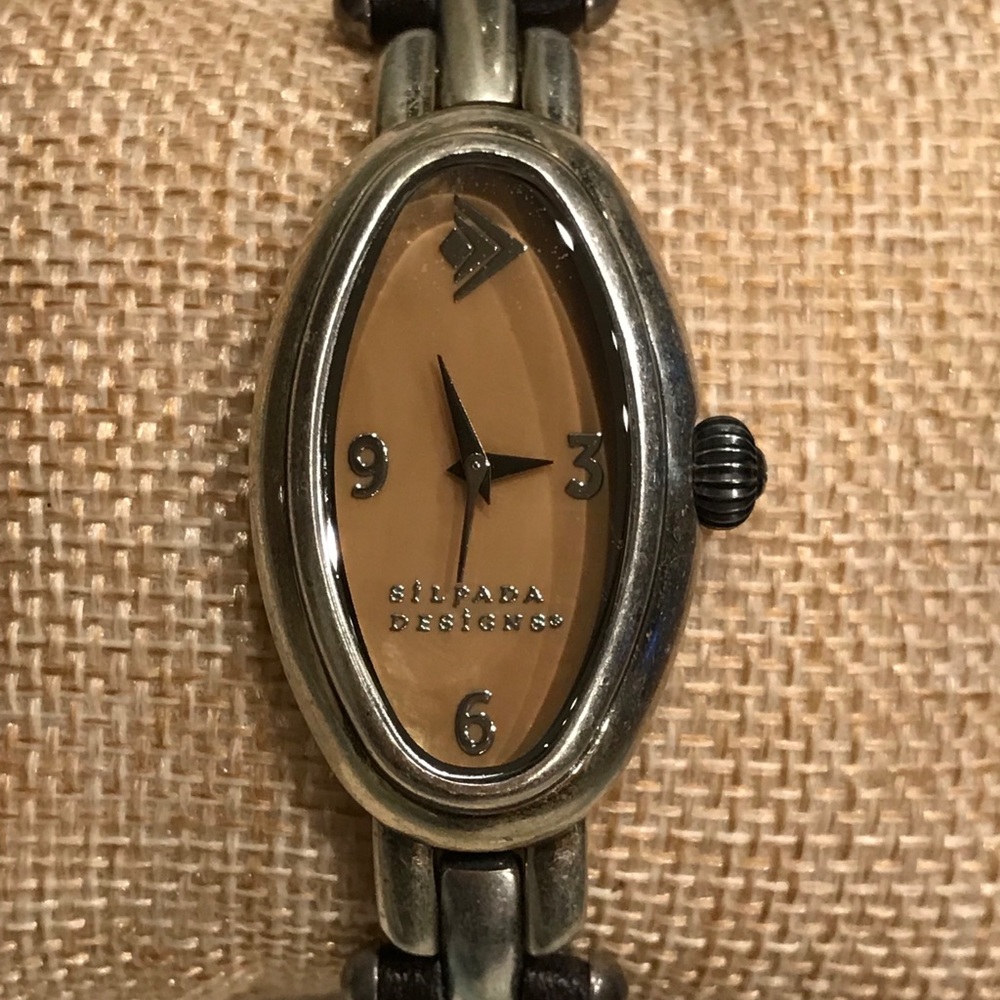 ❤️ Silpada Mother-of-Pearl & Brown Leather Watch - Picture 1 of 4